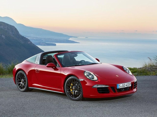 Redoubtable Porche Targa Car Wallpaper