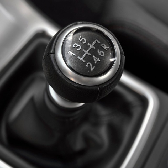 2 Gear-Lever