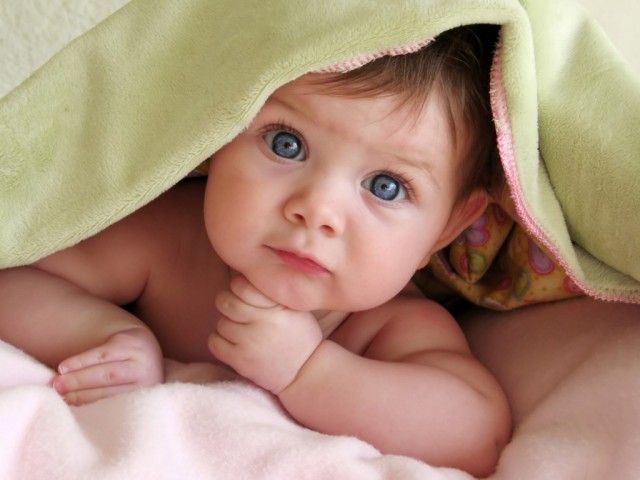 2 Cute+Little+Babies+1