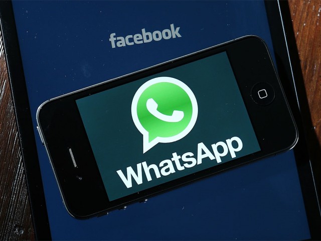 Facebook-acquires-WhatsApp