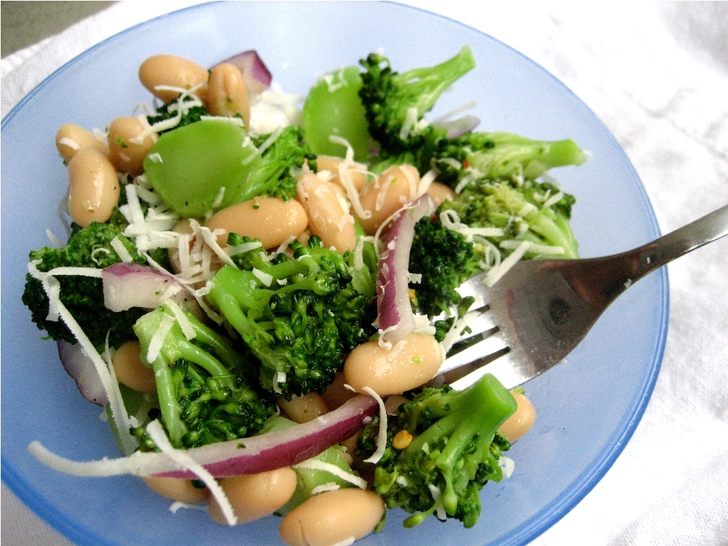 брокколи с фасолью