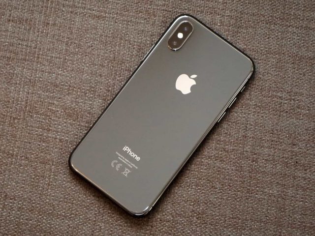 iPhone-X-rear-2