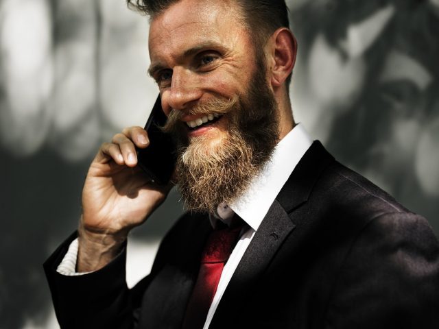 beard-2286446_1280