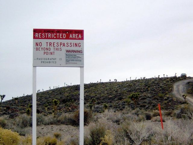 Wfm_x51_area51_warningsign