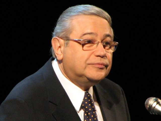 212 Evgenij-Petrosyan-biografiya-lichnaya-zhizn-semya-zhena-deti-foto