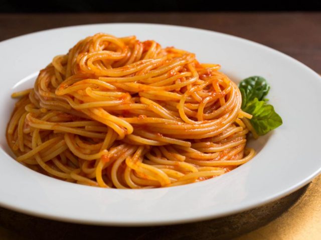 395