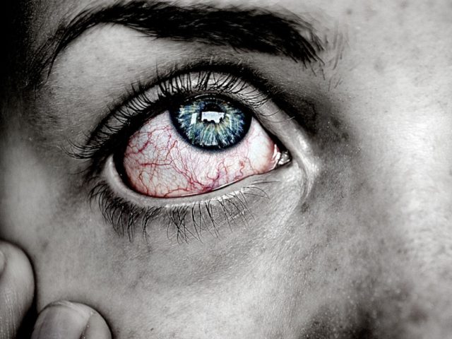 eye-743409_1280