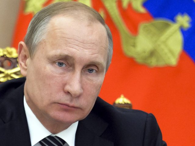 0903 biz Putin oil freeze