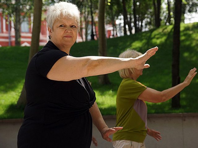 вес
