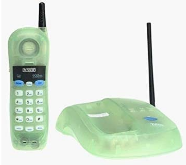 Телефон 18 ru. Телефон 18. Стационарный телефон LG 900 МГЦ. Телефон 18 см. Тек на 18 телефон.