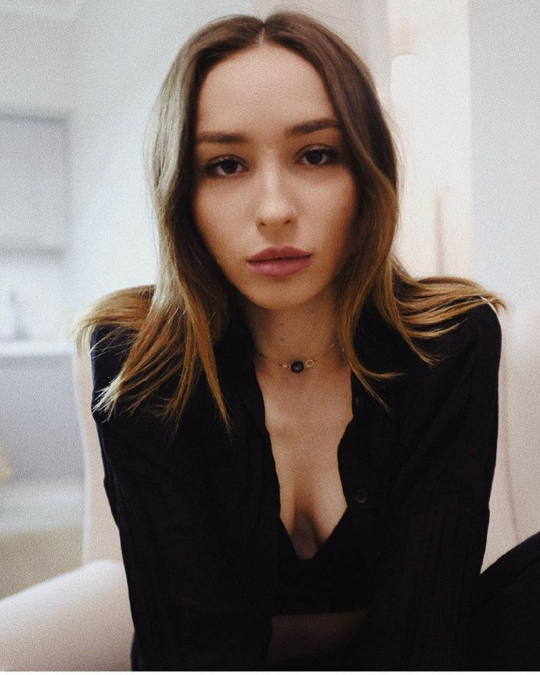 сестра димы