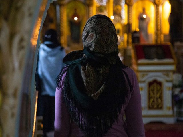 храм