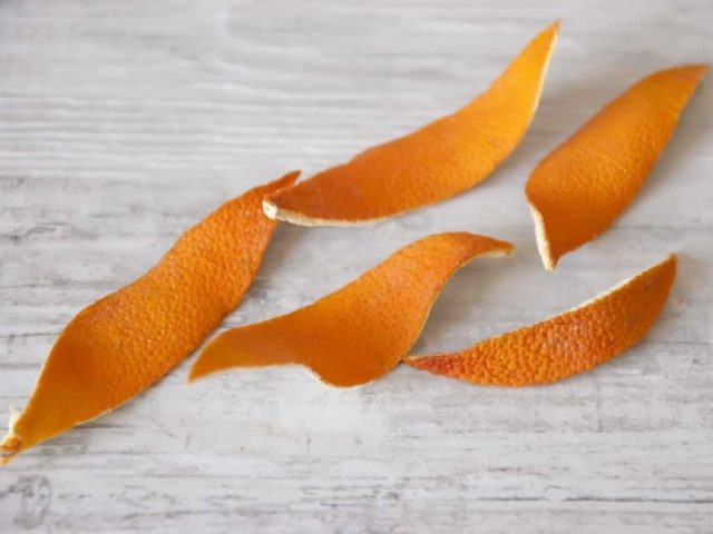 dried orange peel