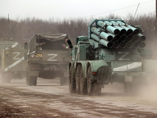 Буква зет на военной технике фото